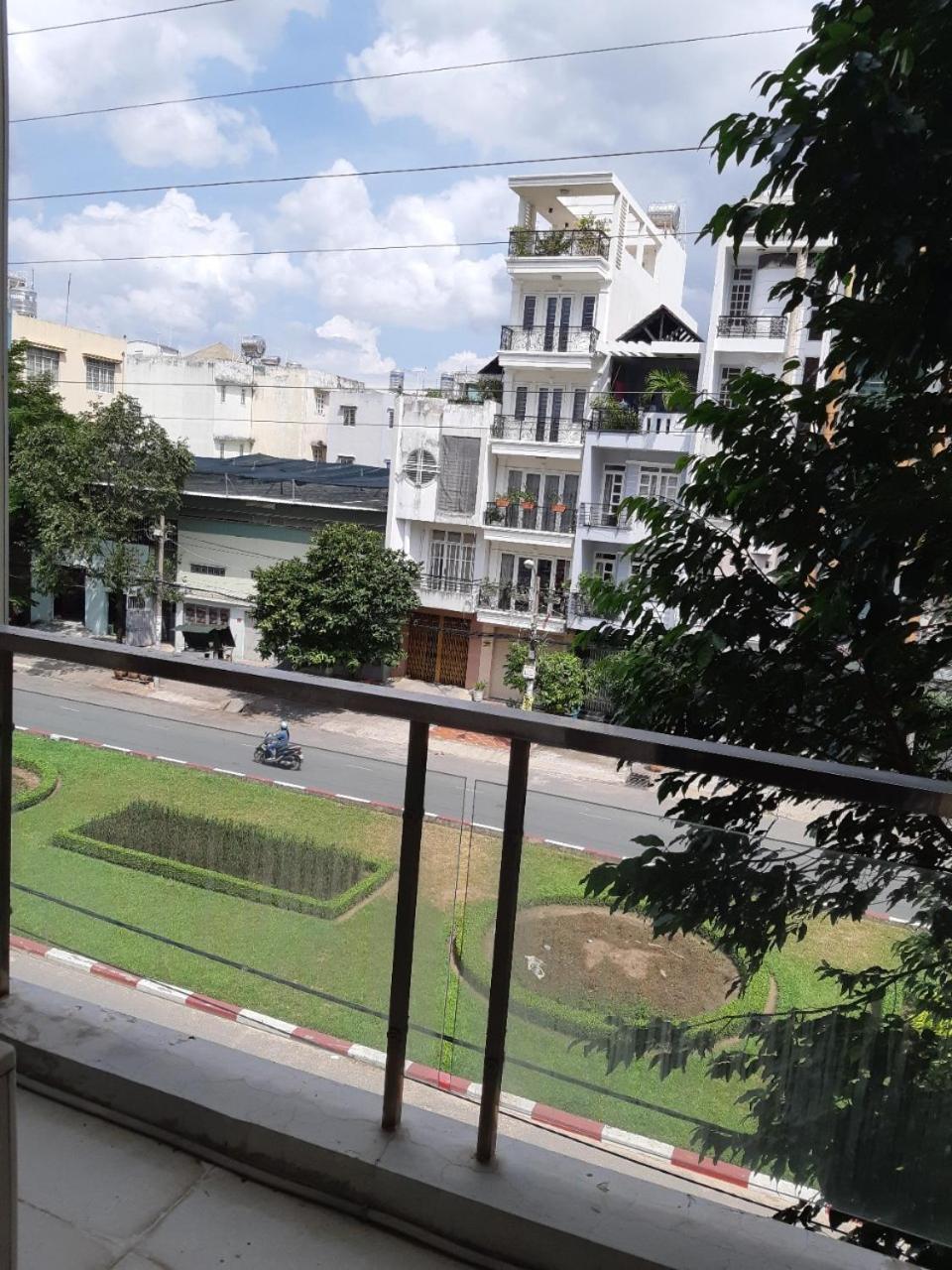 Hotel Tay Bac Хошимин Экстерьер фото